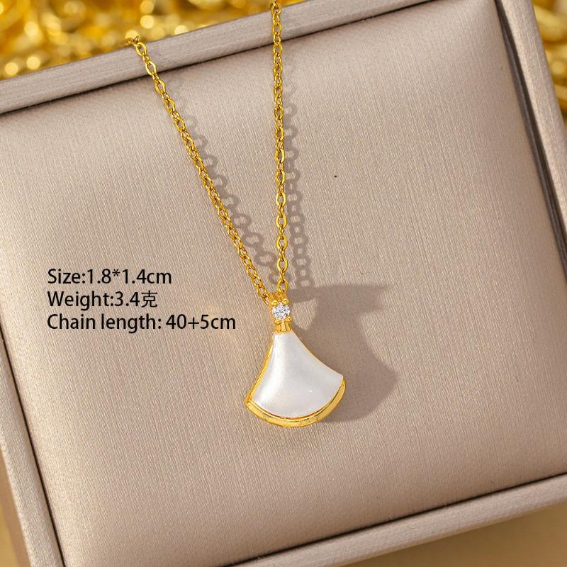 [Titanium Steel] Necklace Women's Copper Micro-inlaid Electroplating Advanced Sense Delicate Clavicle Chain Jewelry