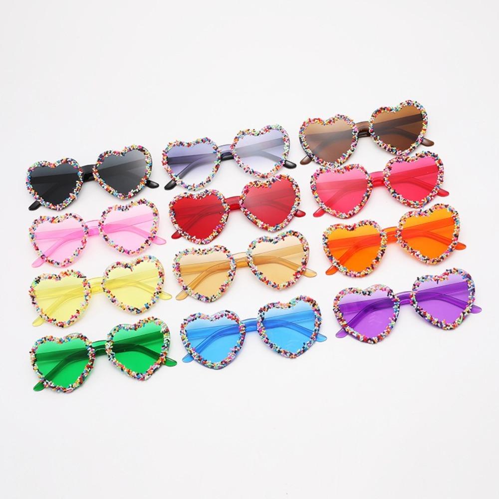 Cute Luxury Vintage Sunglasses Heart Shape Candy Color Punk Sunglasses Beach Sun Glasses Party Eyewear