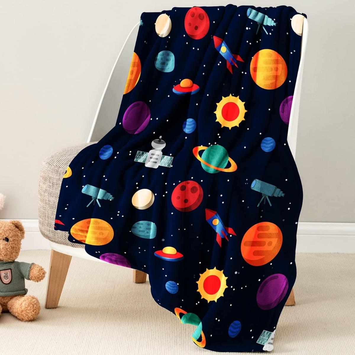 

Soft Blanket for Kids Boys, Cozy Toddler Boys Girls Birthday Gifts Fuzzy Cute Outer Space Throw Blanket for Couch Bed Car, Black 75x90cm