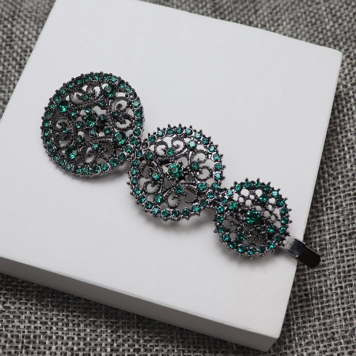 

Корейская заколка для волос с резным бриллиантом Дондэмун - Круглая, полая конструкция, два варианта цвета