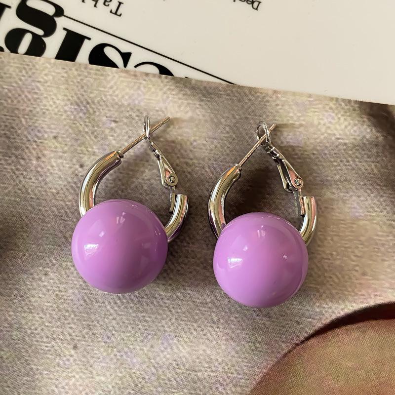 Retro Hong Kong Style Red Polka Dot Earrings: Playful & Elegant Dopamine Boost