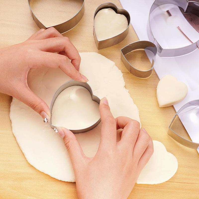 Stainless Steel Cookie Mold Set Heart Shape 6 Piece Cake Mould Cookie Cutter Set Baking Accessories Cake Decorating Tools