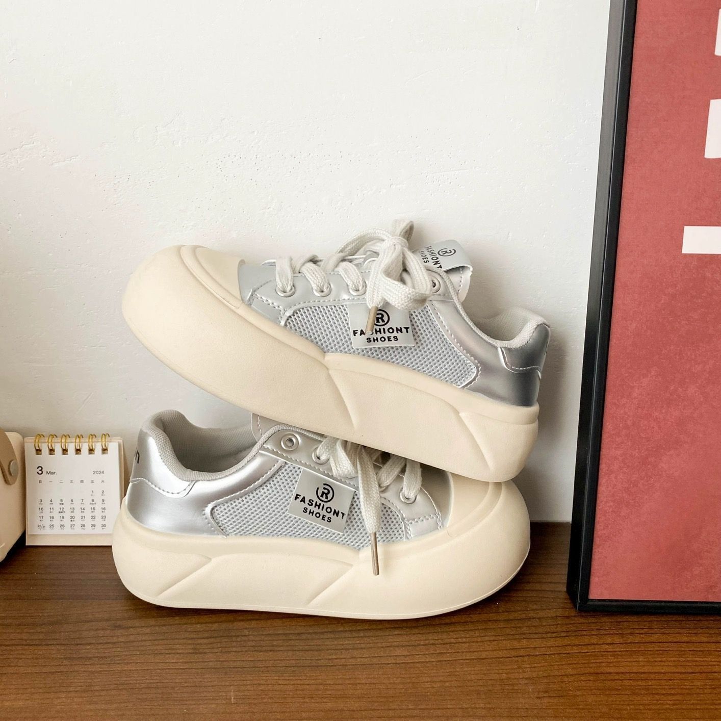 

Кремовые через сетку на толстой подошве маленькие белые туфли женские уродливые милые летние новые туфли с большой головкой для досок туфли с круглой головкой 35