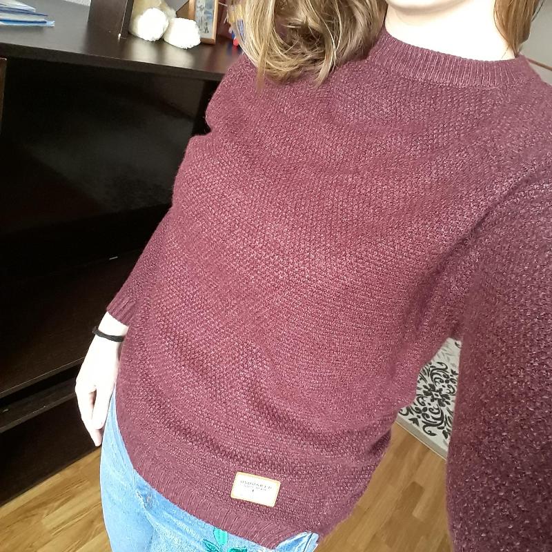 Свитер Женский свитер Осень и зима Свободная рубашка с длинным рукавом и круглым вырезом S 1498₽