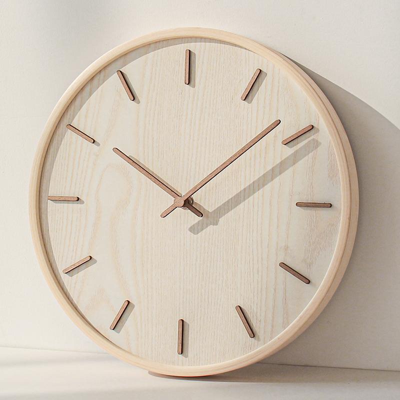 Silent Fashion Wall Clock Aesthetic Interior Creative European Interior Clock Wall Living Room Design Horloge Murale Decor