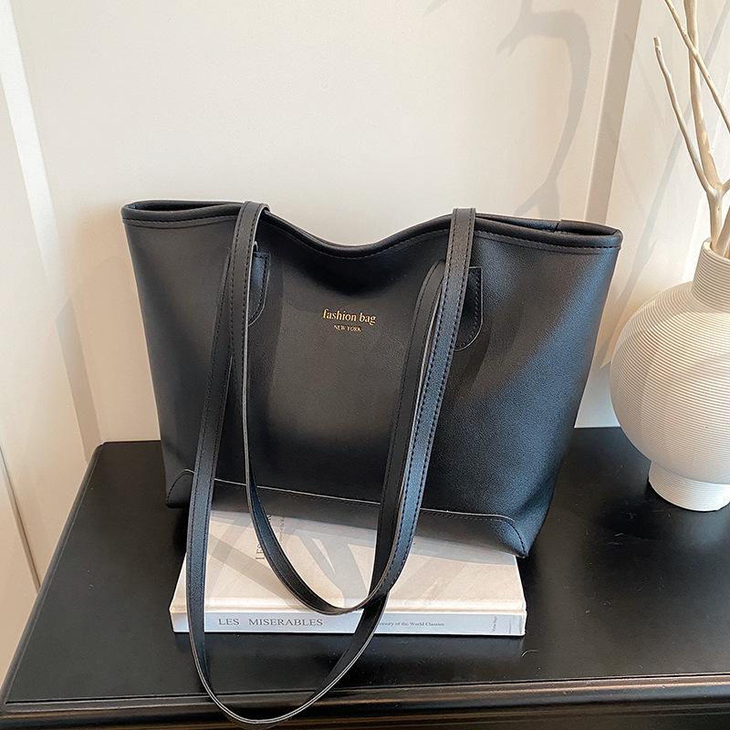 

Simple and popular bucket bag women s bag new fashionable versatile commuter large-capacity tote shoulder bag чёрный