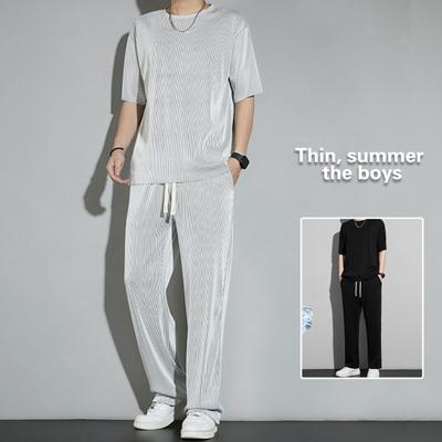 1 Set Herren Sommer T-Shirt Hose Sportset Rundhals Kurze Ärmel Pullover Oberteil Kordelzug Hose Zweiteiliges Set Indoor Outdoor Locker Freizeitkleidung