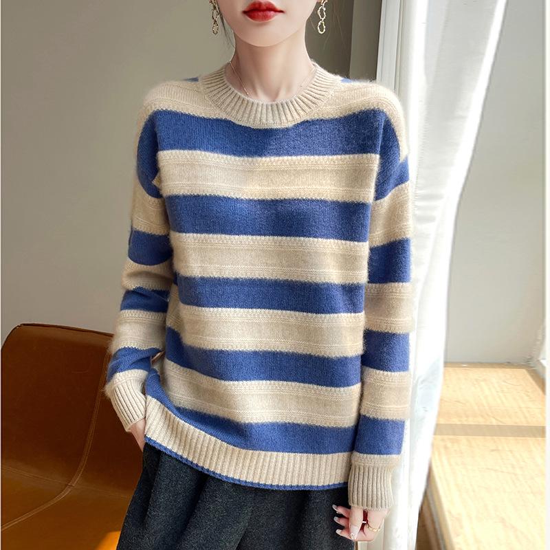 Women's Stylish Color Block Striped Wool Sweater - Autumn/Winter Korean Style Knitwear: Comfortable & Versatile.