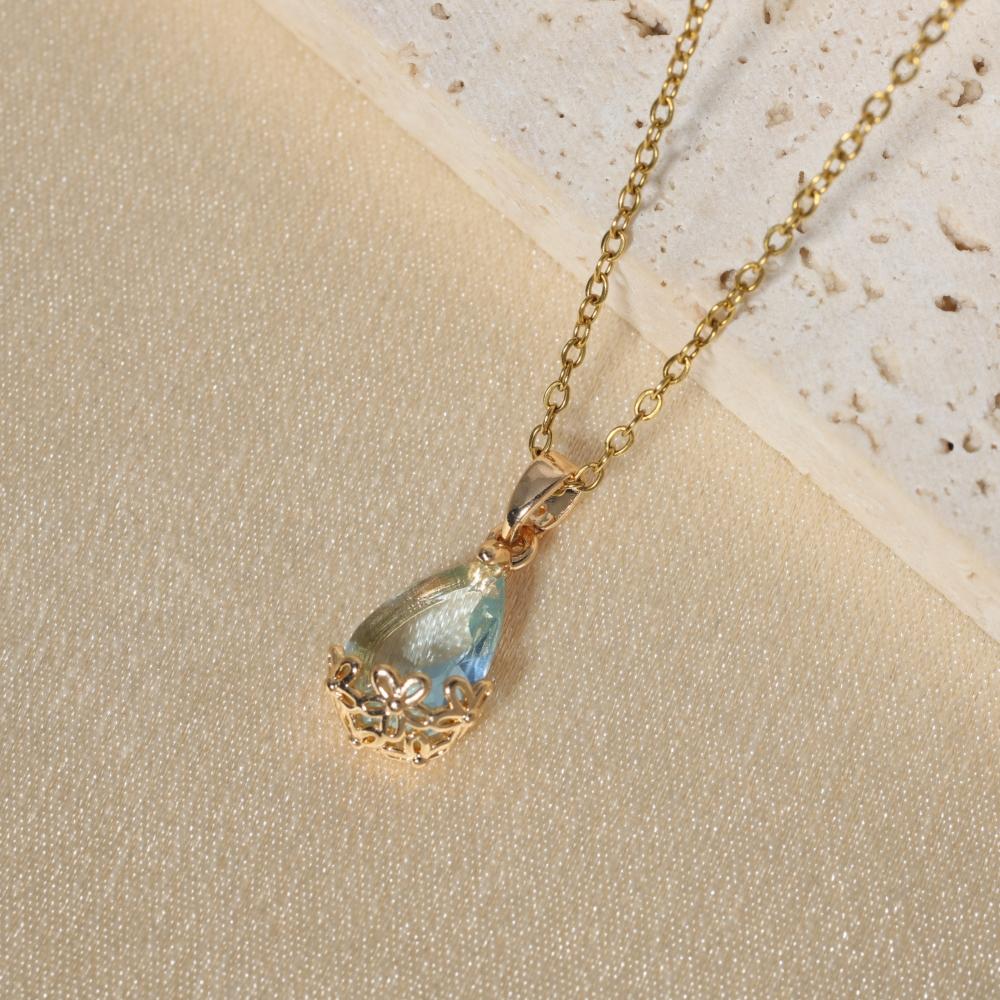 Simple Water Droplets Pendant Necklaces for Women Zirconia Necklace Wedding Party Jewelry Accessories