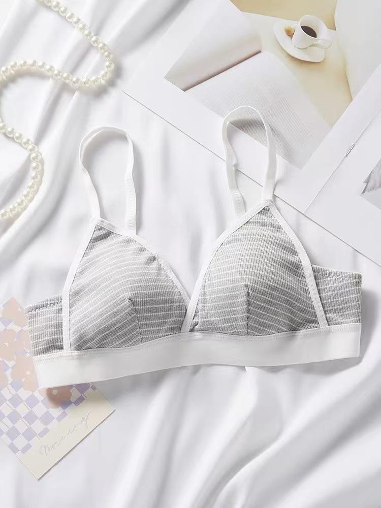 Women's Cool Touch Seamless Bra Ultra Thin Style for Large Bust Minimizing Wireless Striped Sexy Cute French Triangle Cup