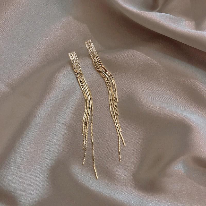 S925 Silver Geometric Tassel Stud Earrings: Fashionable Korean Style, Elegant Design, Versatile for Women