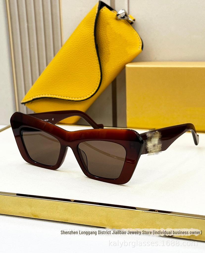 LOE Classic Cat-Eye Luxury UV-Protection Women's Sunglasses LW40036I