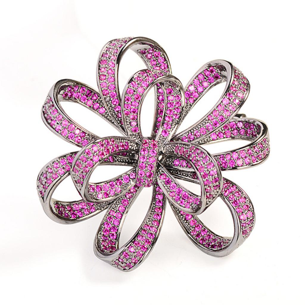 Korean High-End Flower Zircon Copper Brooch for Suits and Cheongsams