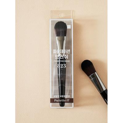 Štětec na make-up Daiso Palette 17