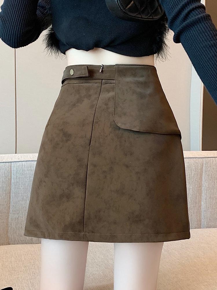 Women's High-Waisted Suede Plush Mini Skirt - Irregular A-Line Design for Autumn/Winter 2025