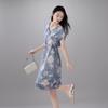 SOFSIL 2026 Sommerliches Blumiges V-Ausschnitt Kurzarm Midi-Kleid