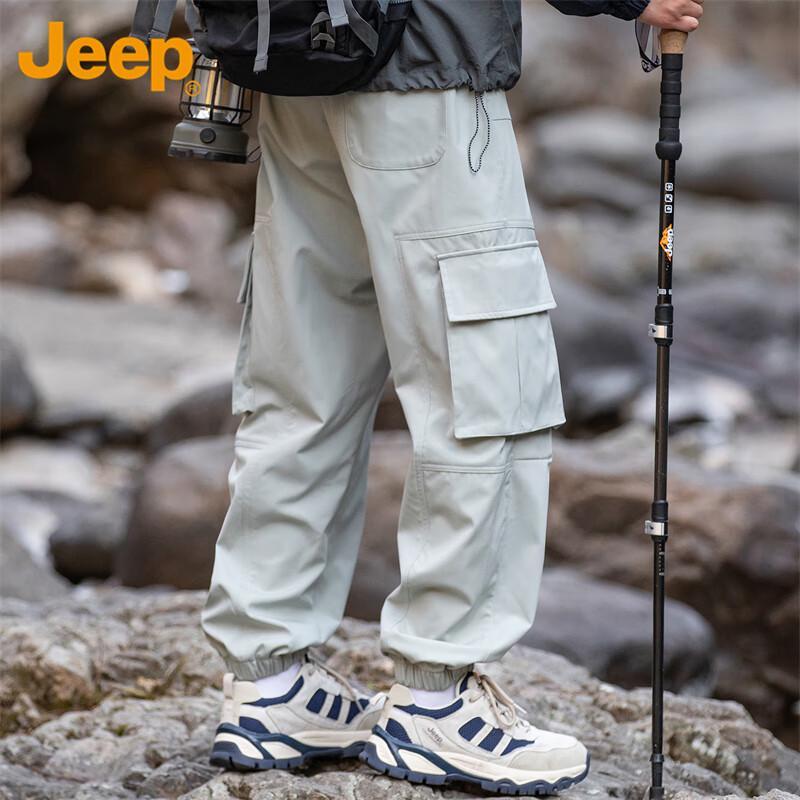 Jeep Men's Loose Fit Multi-pocket Cargo Pants