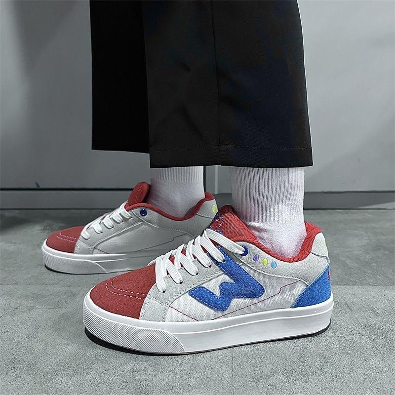 

Korean version of trendy fashion casual versatile retro bread shoes women s ins niche American street low-top Harajuku board shoes 36