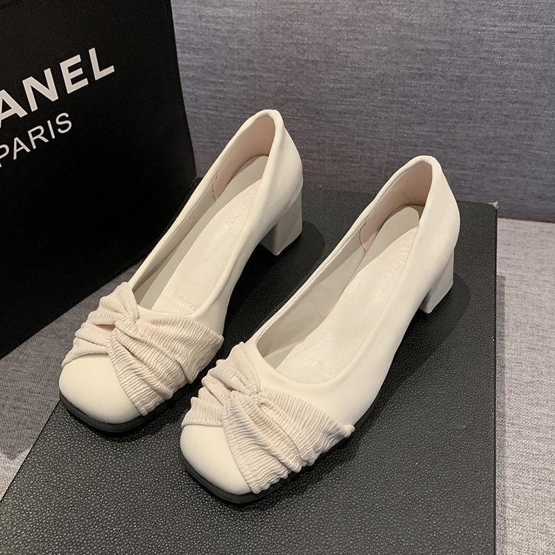 

Coarse heel high heels women s design sense niche shallow mouth single shoes commuting black shoes spring and summer one-pedal women s shoes 40