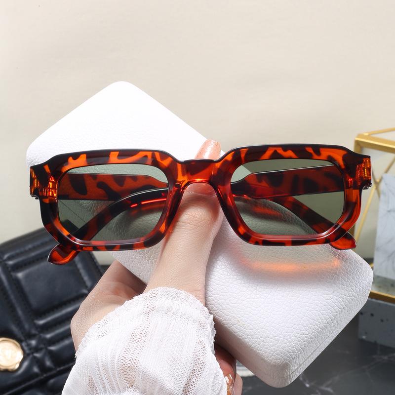 Retro Light Color Small Square Sunglasses – Stylish UV Protection for Women