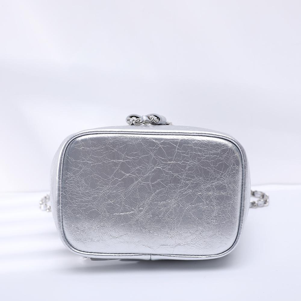 Real cowhide Korean ins niche cardinal bag high-end chain light small fragrant wind backpack