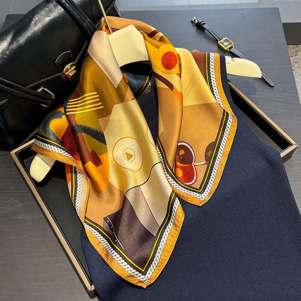 New 100% Natural Real Silk Scarf Women Bandana Square Scarves Wrap Kerchief Mulberry Fashion Luxury High Quality Hijab Sjaal