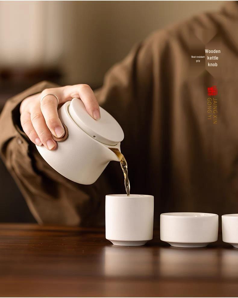 Portable Ceramic Travel Tea Set: Kuaike Cup for Outdoor Use, Corporate Events, and Holiday Gifts with Custom Logo Printing.