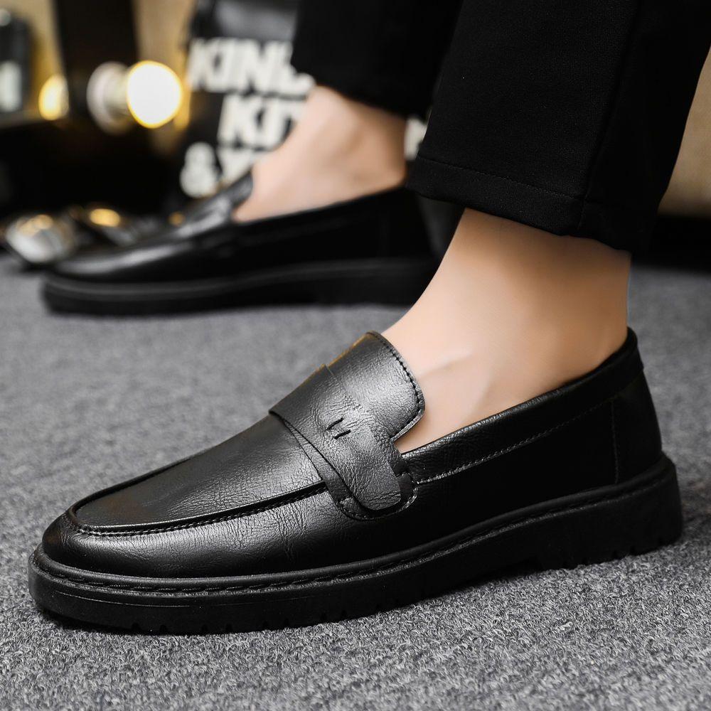 Höhenerhöhender niedriger Absatz Britischer Stil Herren Freizeitschuh Schwarz Luxus Sale Sozial Bequem Slipper PU-Lederschuhe für Herren