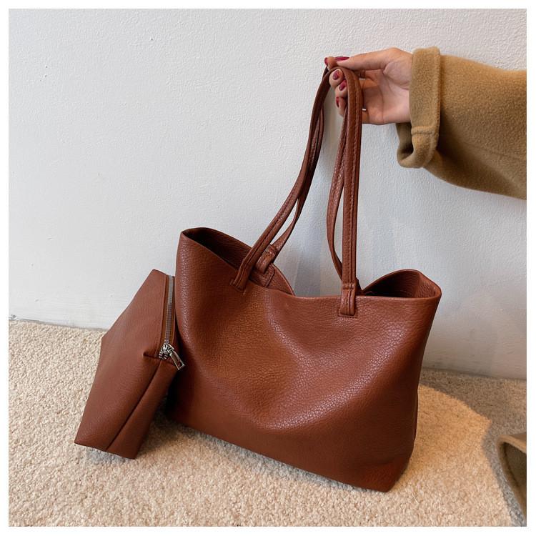 IELGY All-Match Casual Soft Leather Shoulder Bag Large Capacity Atmospheric Tote Bag