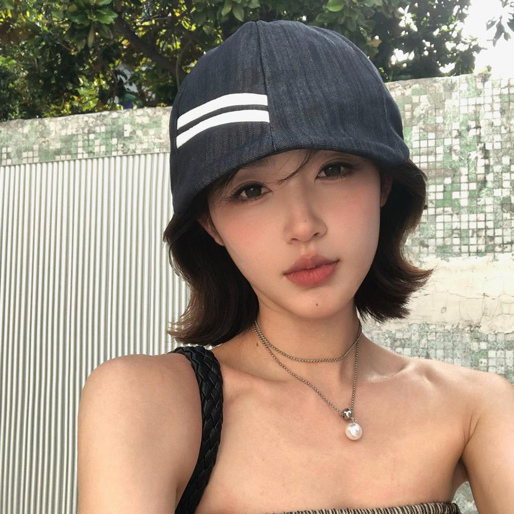 Artistic stripes forward hat women's summer fashion versatile face small reverse wearing duck tongue beret newsboy hat