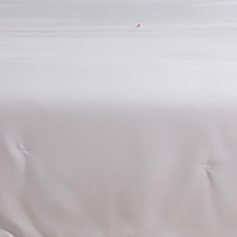 

Hodo Tussah Silk Summer Quilt