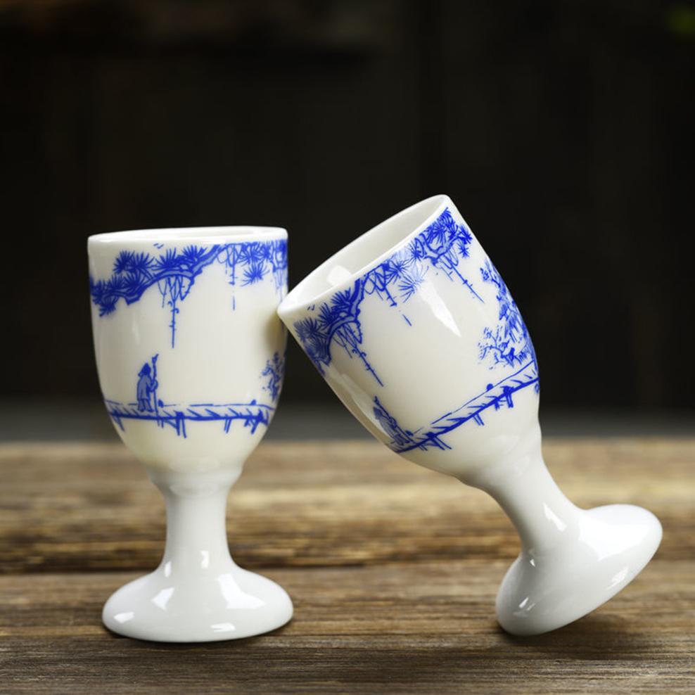 2PCS/Lot Chinese  Mini Goblet 20ML Ceramic Wine Glass Home Retro Liquor Glass Chinese Blue And White Porcelain Wine Cup