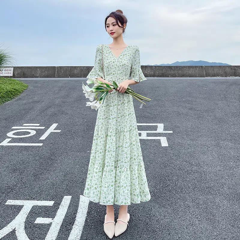 Women's Summer 2024 Floral French Retro Chiffon Long Dress - Over-the-Knee Cake Skirt