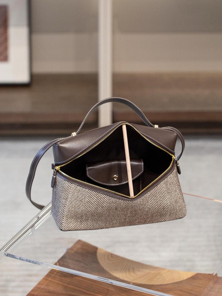 Autumn/Winter 2024 Canvas Tote Crossbody Lunch Bag