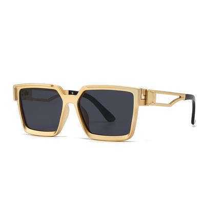 Fashion Vintage Square Gold Sunglasses UV400 Luxury Brand Designer Classic Mirror Shades for Women Men Punk Style