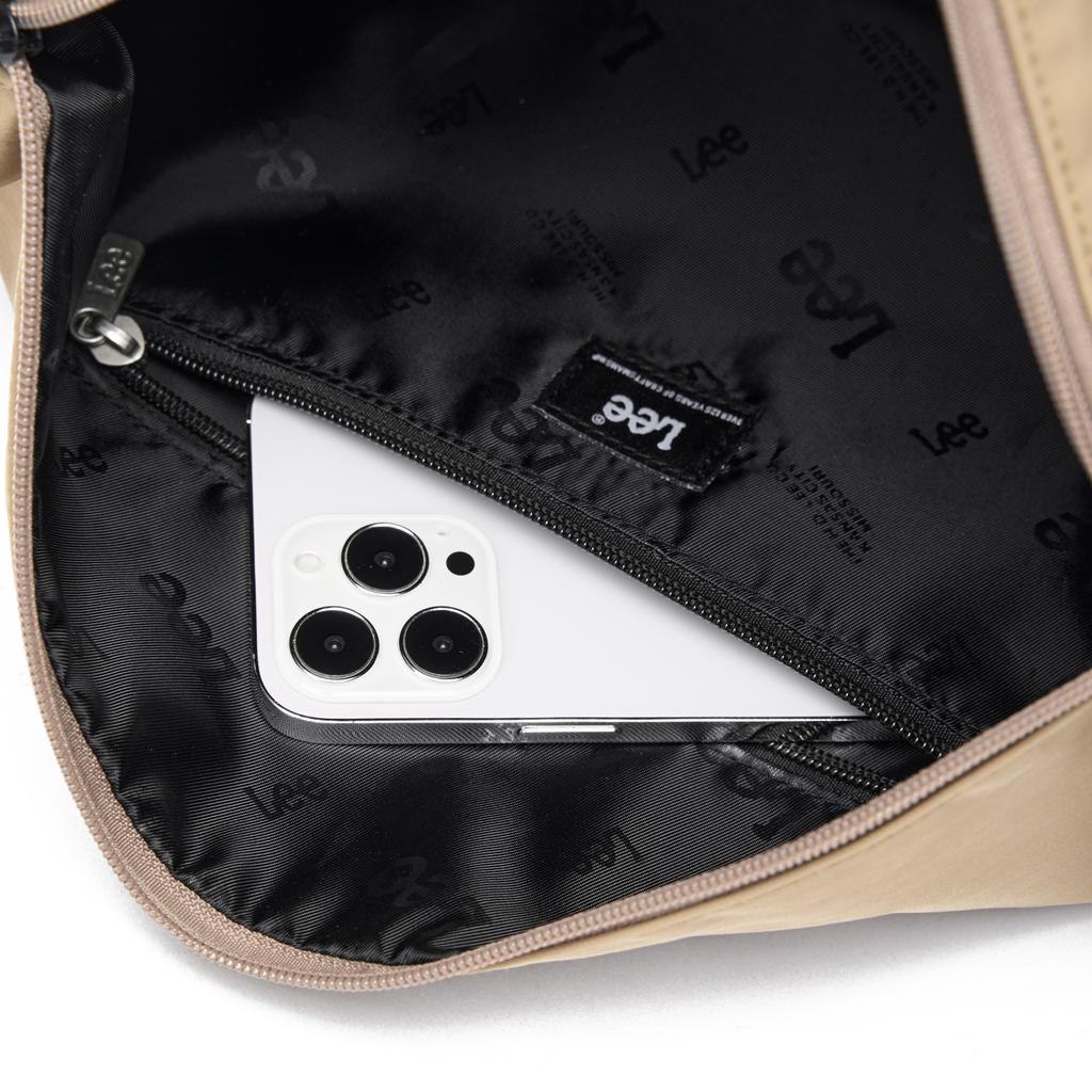 New Lee Fabric Shoulder Bag Crossbody Bag Unisex Khaki LE240082M