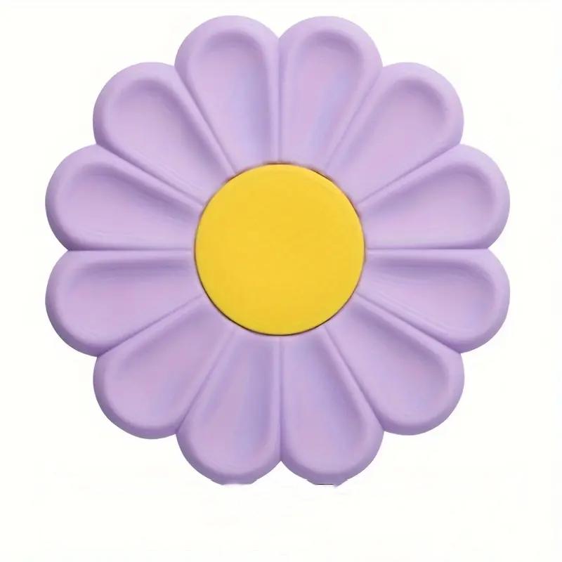 Daisy Coasters Silicone Material Cute Flower Shape High Temperature Resistant Coffee Coasters Silicone Mats for Kitchen Counter