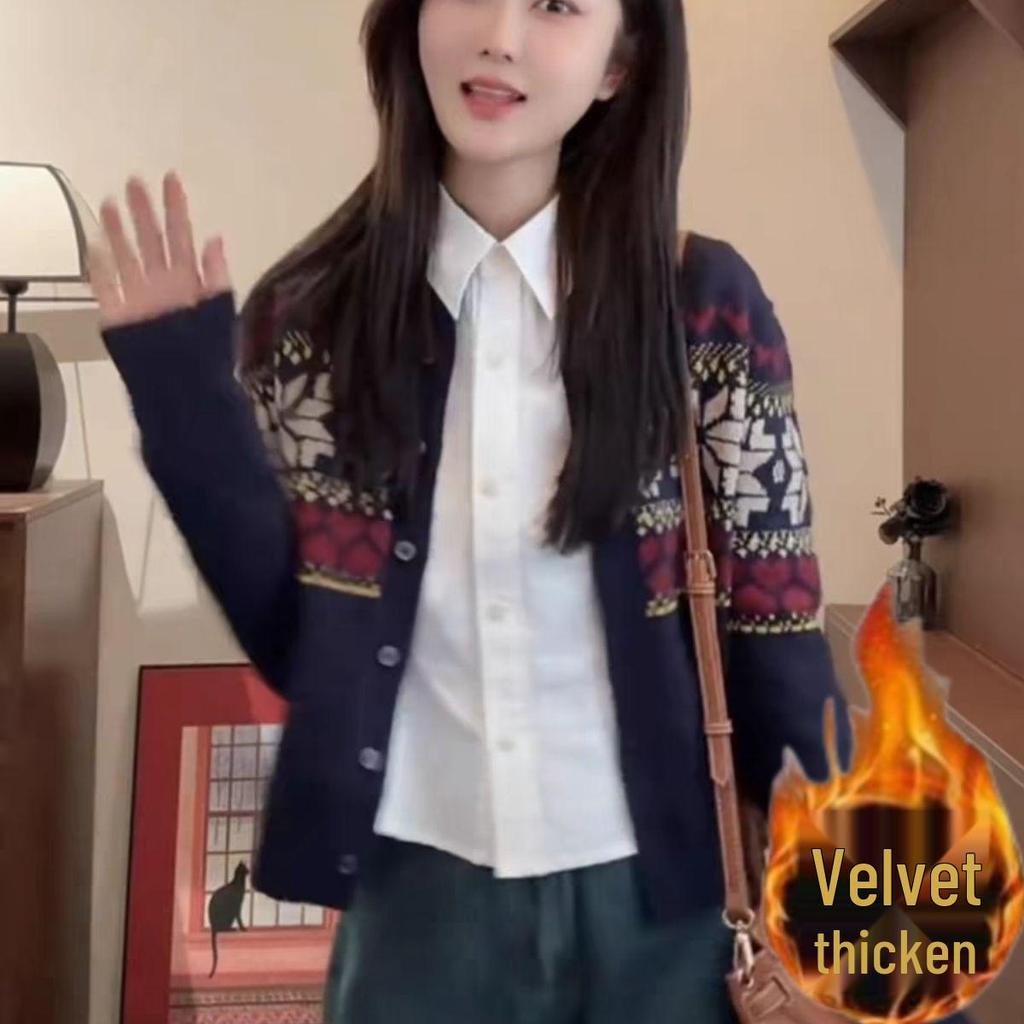 Women's Autumn/Winter Velvet Warm Long-Sleeve Lapel Shirt - College Style, Slimming, Sweet Design