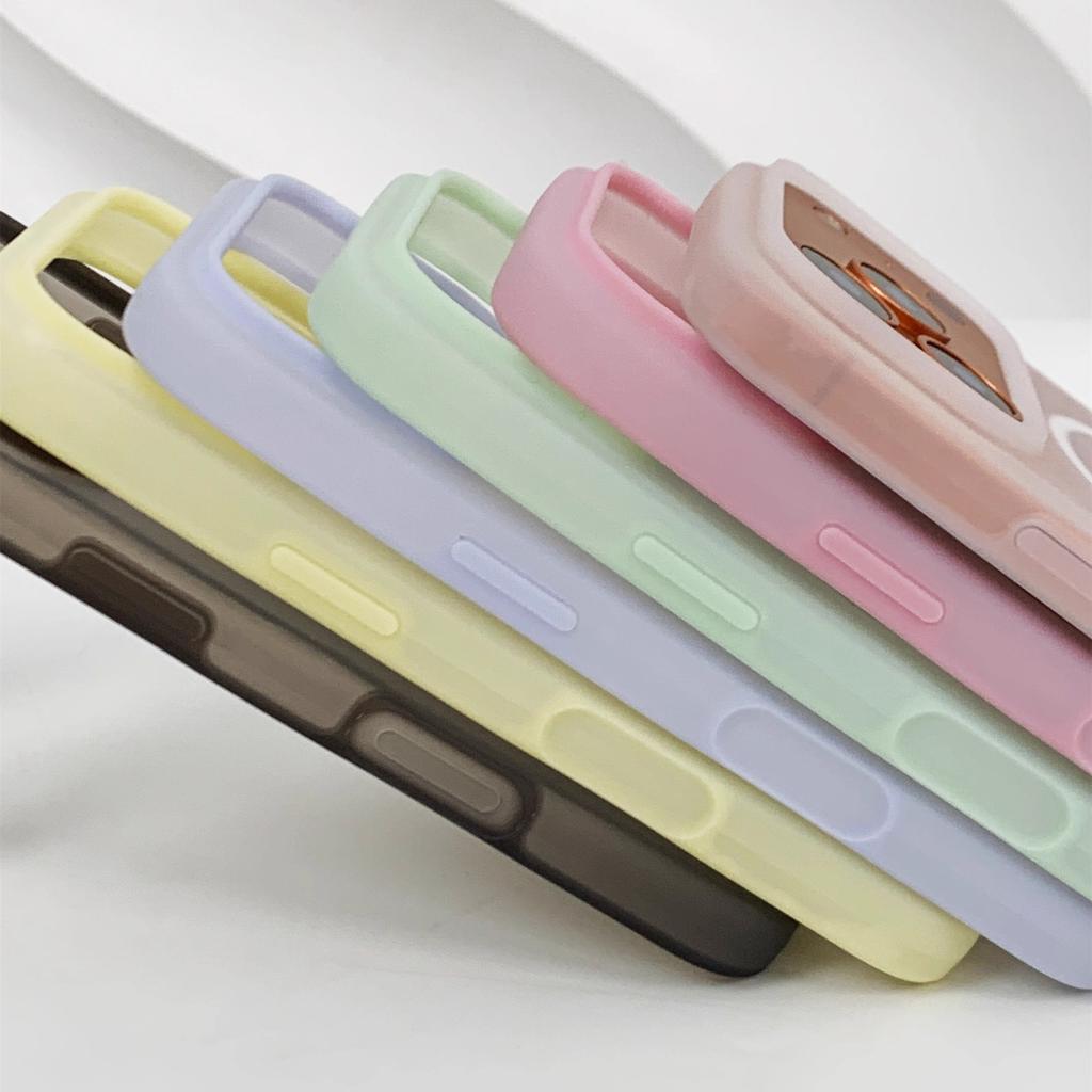 Applicable to iPhone17promax liquid silicone light and thin ice-penetrating mobile phone case Apple 16 fog sand magnetic protective case