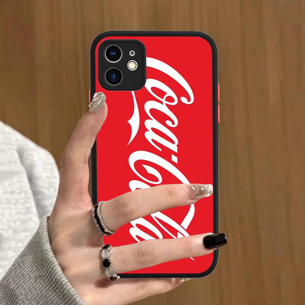 Logo C-Coca C-Cola Fashion Phone Case For IPhone 13 12 X XS MAX Pro Max 16 15 11 14 Pro Max Shockproof Matte Cover