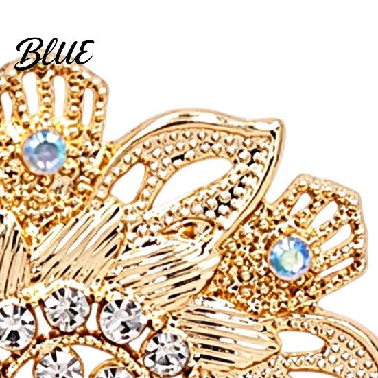 Women Outfit Accessories Retro Rhinstone Flower Brooch for Women Golden Plated Alloy Floral Elegant Lapel Pin Pin Clothing Jewelry Wedding