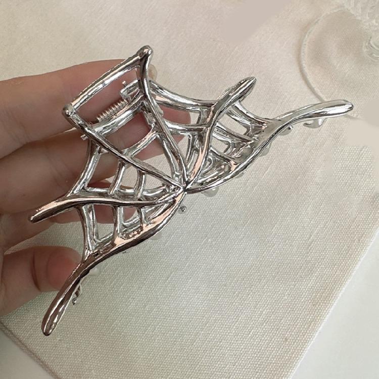 Stylish Hair Clip Fashion Hair Accessory Trendy Spiders Web Shape Headwear Easy to Use for Adding Charm to Any Outfit