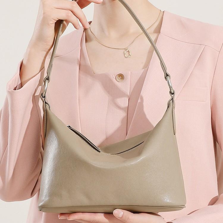 Underarm Bag New Cowhide Shoulder Messenger Bag