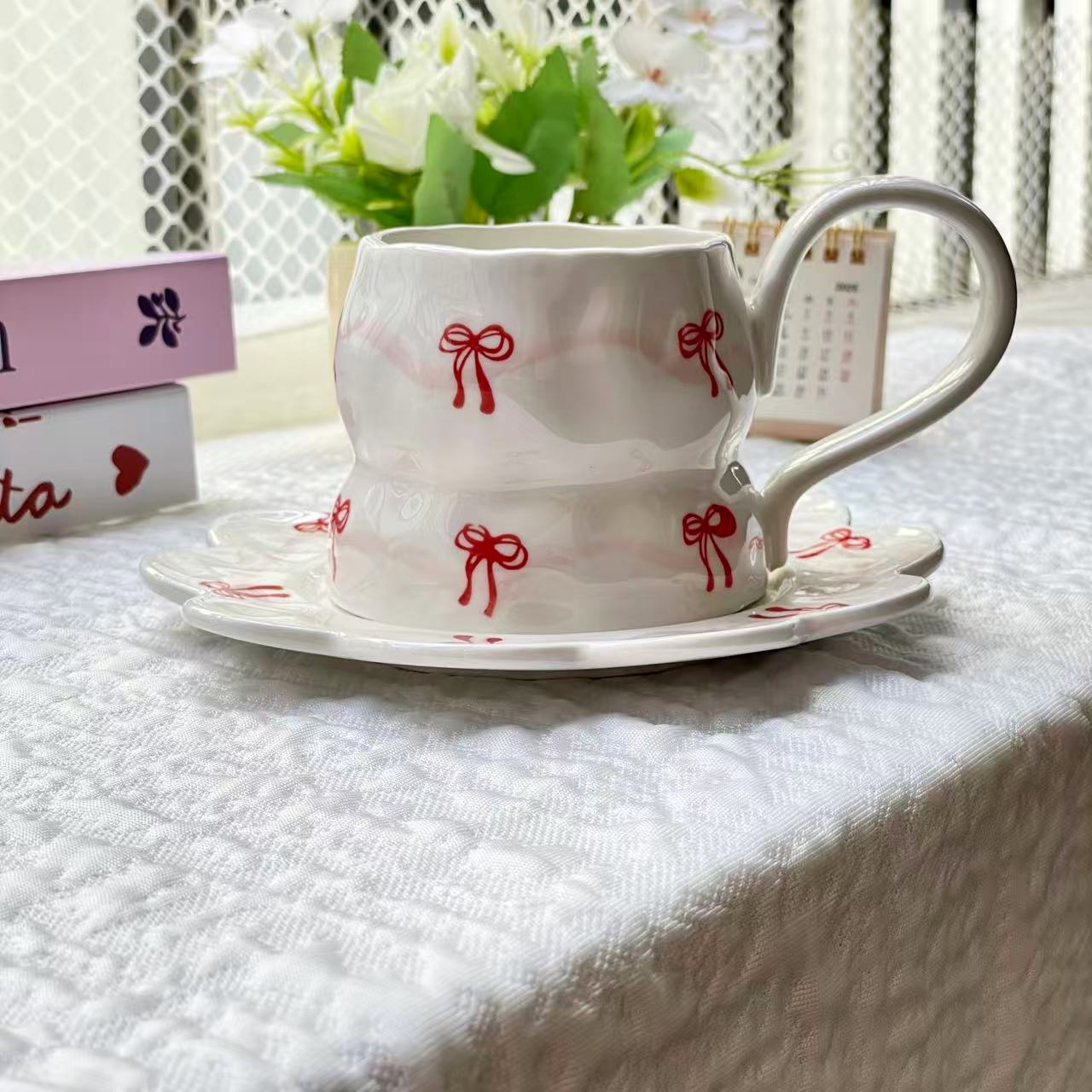 Расписанная вручную чашка и блюдце, выдавленные вручную, кофейная чашка для латте, мокко, высокая ценность, чашка для кофе латте с бабочкой, керамическая чашка и блюдце coffee cup saucer