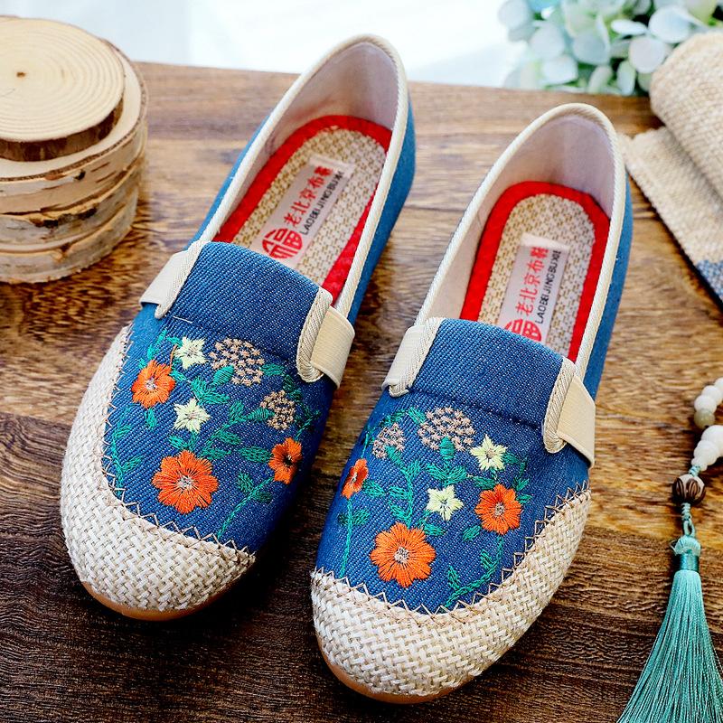 

Весенние новые тканевые туфли женские туфли нескользящая мягкая подошва модные универсальные холщовые туфли 40