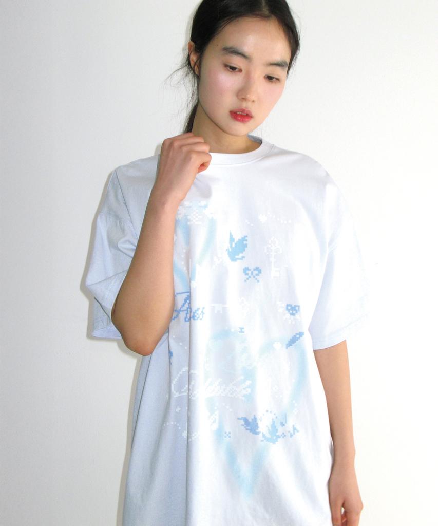 AMES-WORLDWIDE Heart Pixel Art Tee Blue