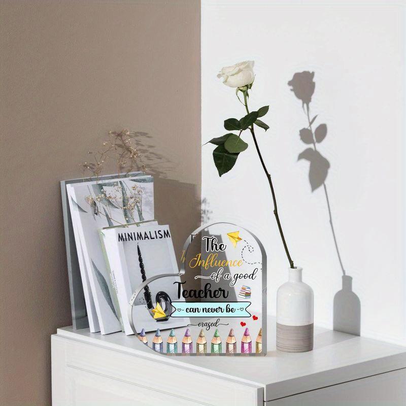 Female teacher gift, acrylic heart-shaped ornament, female teacher gift, female teacher gift