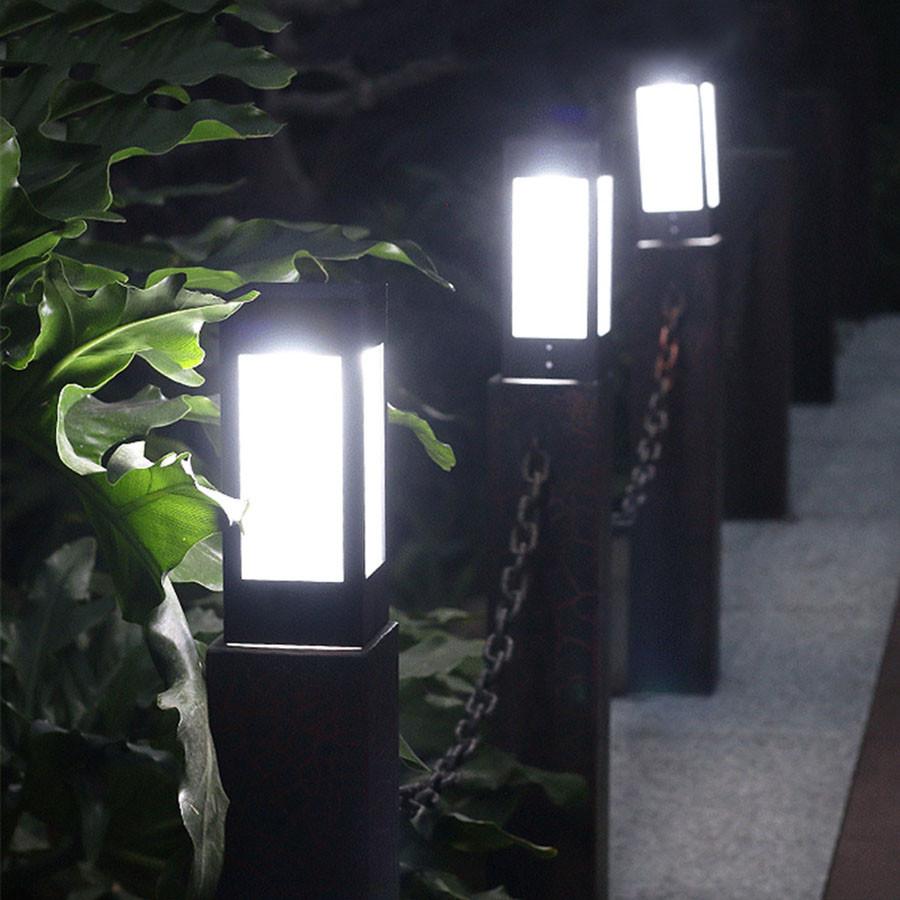 Solar Post Cap Lights Outdoor LED Deck Fence Cap Solar Lights Bright Waterproof Solar Post Lights for Patio Deck Garden Decor