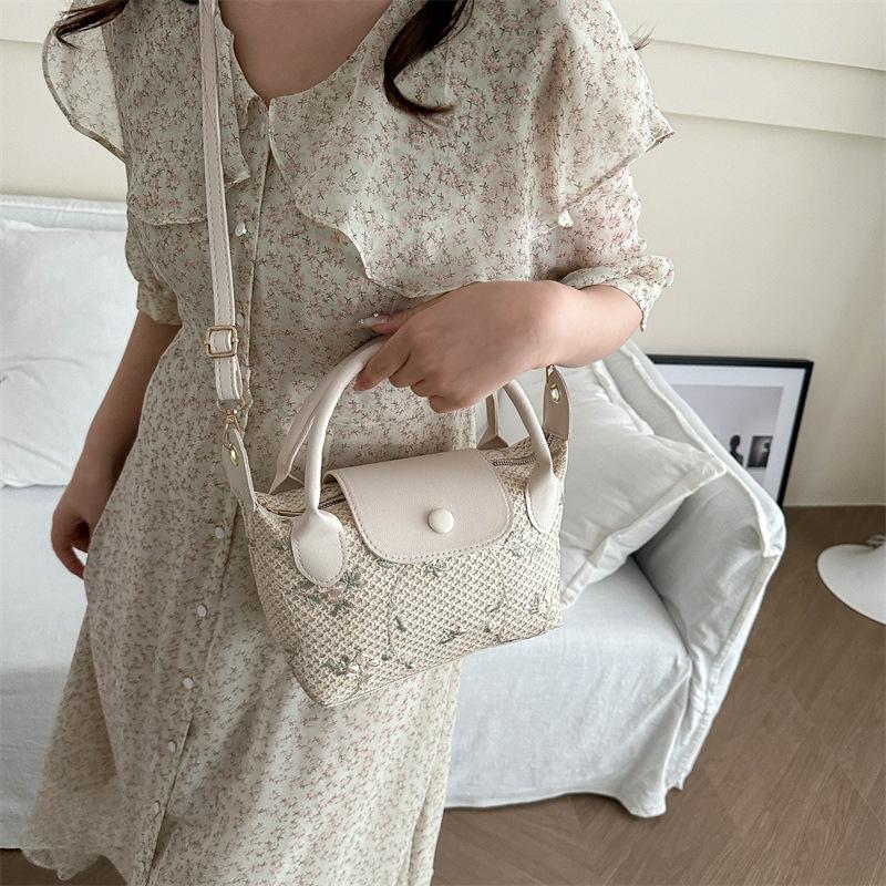 Women's New Beautiful Crossbody Beach Bag with Woven Straw Woven Bag with High Appearance and Outdoor Vacation Bag