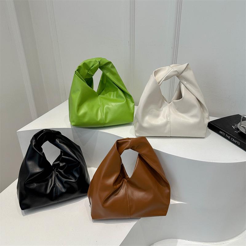 2024 Trendy Pleated Cloud Bag - Large Capacity Casual Handheld or Shoulder Bag